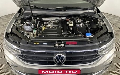 Volkswagen Tiguan II, 2021 год, 2 780 000 рублей, 4 фотография