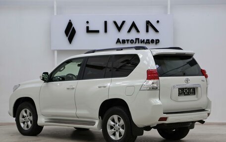 Toyota Land Cruiser Prado 150 рестайлинг 2, 2012 год, 2 265 000 рублей, 4 фотография