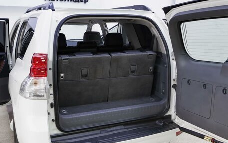 Toyota Land Cruiser Prado 150 рестайлинг 2, 2012 год, 2 265 000 рублей, 12 фотография