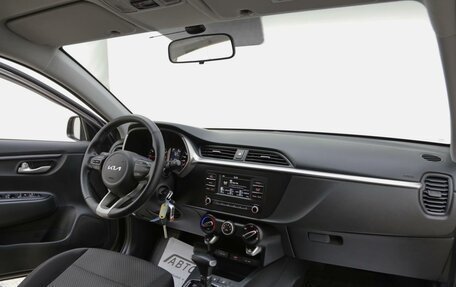 KIA Rio IV, 2021 год, 1 585 000 рублей, 5 фотография