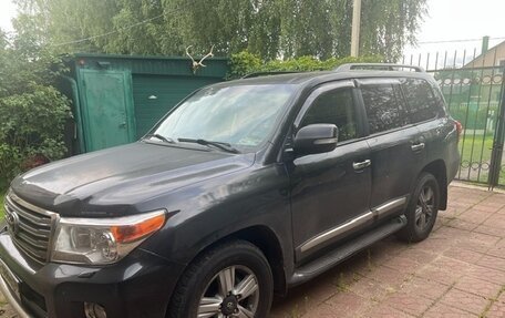 Toyota Land Cruiser 200, 2013 год, 3 100 000 рублей, 2 фотография