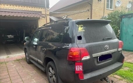 Toyota Land Cruiser 200, 2013 год, 3 100 000 рублей, 6 фотография