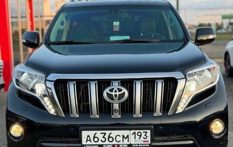 Toyota Land Cruiser Prado 150 рестайлинг 2, 2015 год, 3 475 000 рублей, 3 фотография