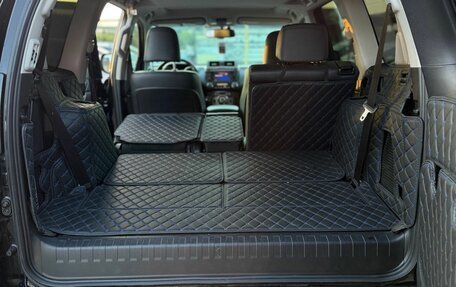 Toyota Land Cruiser Prado 150 рестайлинг 2, 2015 год, 3 475 000 рублей, 18 фотография