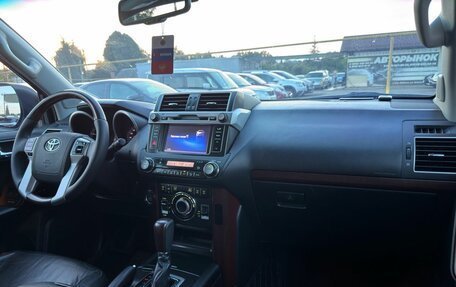 Toyota Land Cruiser Prado 150 рестайлинг 2, 2015 год, 3 475 000 рублей, 22 фотография