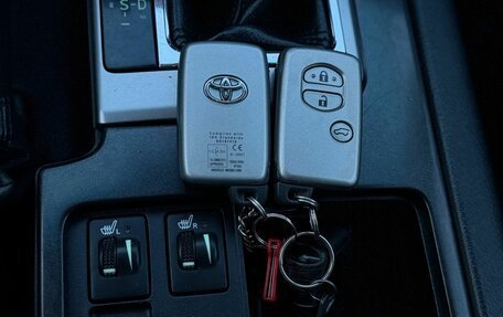 Toyota Land Cruiser Prado 150 рестайлинг 2, 2015 год, 3 475 000 рублей, 33 фотография