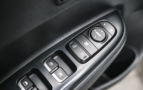 KIA Rio IV, 2019 год, 1 350 000 рублей, 12 фотография