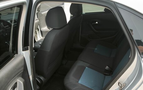 Volkswagen Polo VI (EU Market), 2013 год, 450 000 рублей, 10 фотография