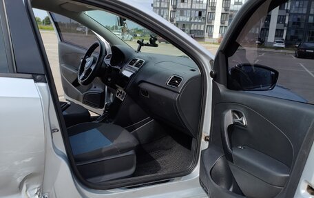 Volkswagen Polo VI (EU Market), 2013 год, 450 000 рублей, 8 фотография