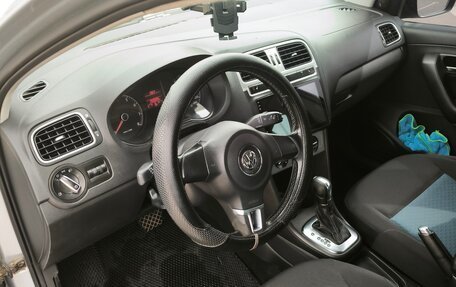 Volkswagen Polo VI (EU Market), 2013 год, 450 000 рублей, 12 фотография