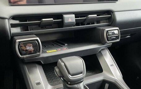 Toyota RAV4, 2026 год, 4 098 000 рублей, 32 фотография