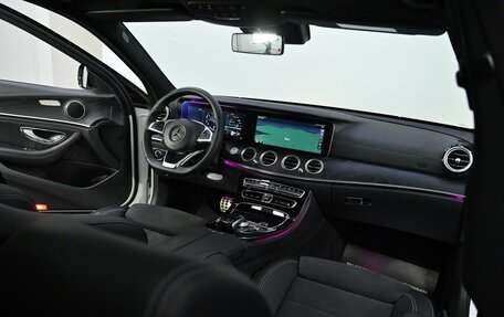 Mercedes-Benz E-Класс, 2016 год, 2 365 000 рублей, 5 фотография