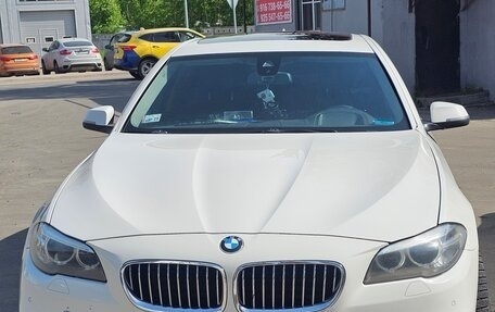 BMW 5 серия, 2014 год, 1 300 000 рублей, 2 фотография