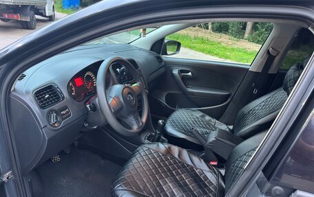 Volkswagen Polo VI (EU Market), 2013 год, 700 000 рублей, 9 фотография