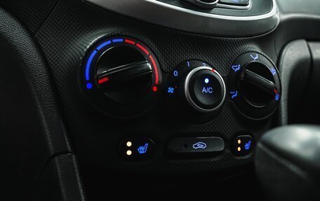 Hyundai Solaris II рестайлинг, 2012 год, 788 000 рублей, 22 фотография