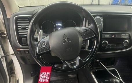 Mitsubishi Outlander III рестайлинг 3, 2018 год, 2 321 000 рублей, 5 фотография