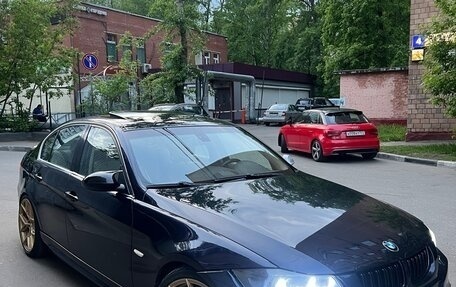 BMW 3 серия, 2005 год, 1 200 000 рублей, 5 фотография