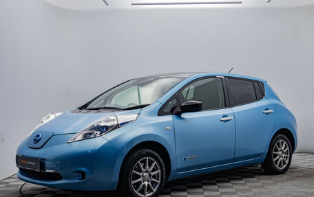 Nissan Leaf I, 2016 год, 895 000 рублей, 2 фотография