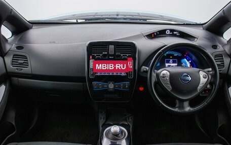 Nissan Leaf I, 2016 год, 895 000 рублей, 14 фотография