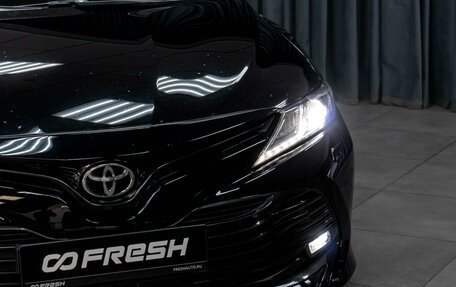 Toyota Camry, 2018 год, 2 869 000 рублей, 7 фотография