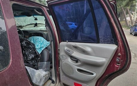 Ford Expedition, 1997 год, 200 000 рублей, 14 фотография
