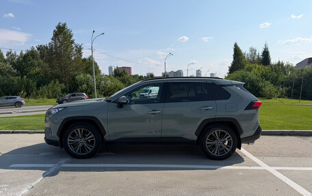 Toyota RAV4, 2020 год, 4 000 000 рублей, 3 фотография