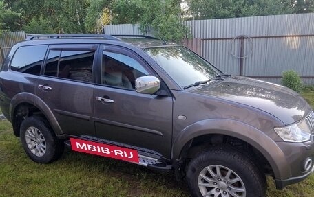 Mitsubishi Pajero Sport II рестайлинг, 2011 год, 1 750 000 рублей, 11 фотография