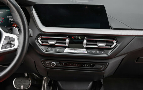 BMW 1 серия, 2021 год, 4 399 000 рублей, 17 фотография