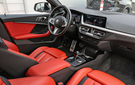 BMW 1 серия, 2021 год, 4 399 000 рублей, 13 фотография