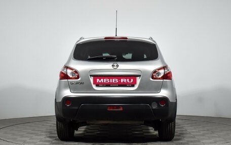 Nissan Qashqai, 2010 год, 915 000 рублей, 7 фотография