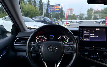 Toyota Camry, 2021 год, 2 740 000 рублей, 14 фотография