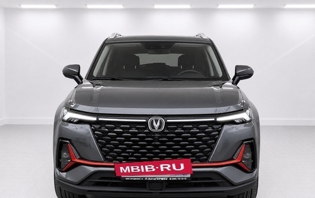 Changan CS35 Plus, 2024 год, 1 885 000 рублей, 2 фотография