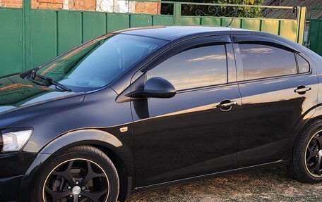 Chevrolet Aveo III, 2015 год, 850 000 рублей, 2 фотография