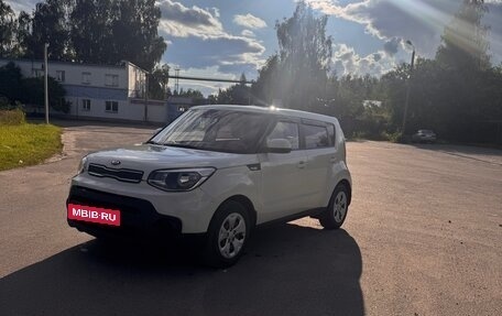 KIA Soul II рестайлинг, 2017 год, 1 250 000 рублей, 5 фотография