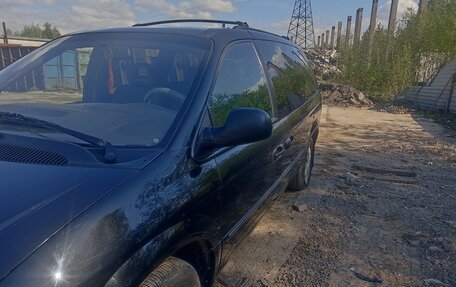 Chrysler Voyager IV, 2006 год, 850 000 рублей, 21 фотография