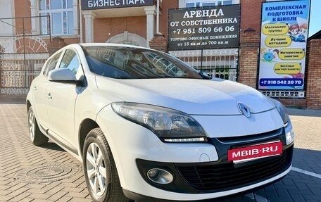 Renault Megane III, 2014 год, 840 000 рублей, 2 фотография
