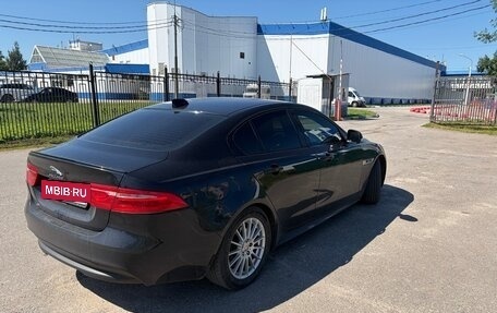 Jaguar XE I рестайлинг, 2016 год, 1 250 000 рублей, 5 фотография