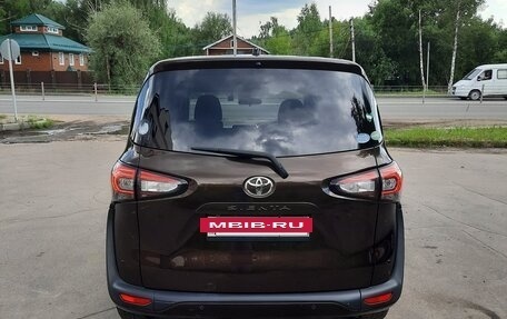 Toyota Sienta II, 2018 год, 1 800 000 рублей, 5 фотография