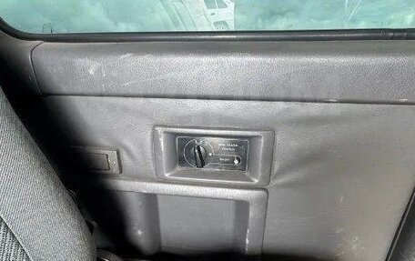Nissan Caravan IV, 2002 год, 790 000 рублей, 6 фотография