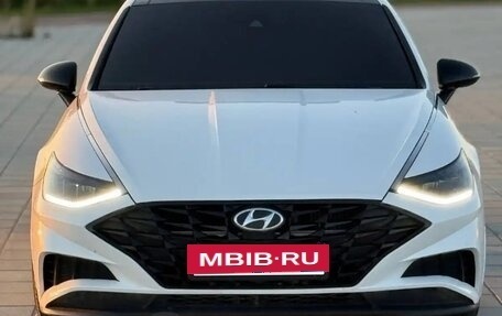 Hyundai Sonata VIII, 2021 год, 2 400 000 рублей, 2 фотография