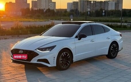 Hyundai Sonata VIII, 2021 год, 2 400 000 рублей, 5 фотография