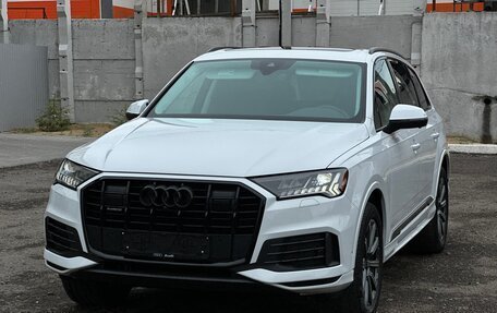 Audi Q7, 2023 год, 4 400 000 рублей, 3 фотография