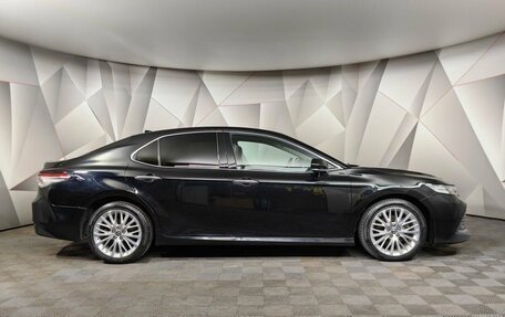 Toyota Camry, 2018 год, 2 659 000 рублей, 6 фотография