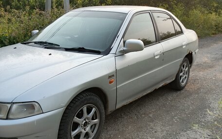 Mitsubishi Lancer VII, 2000 год, 150 000 рублей, 3 фотография