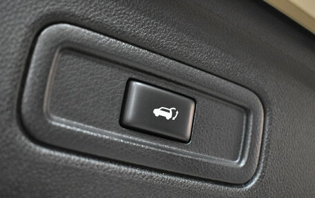 Infiniti QX70, 2017 год, 2 780 000 рублей, 11 фотография