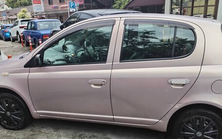 Toyota Vitz, 2001 год, 500 000 рублей, 2 фотография