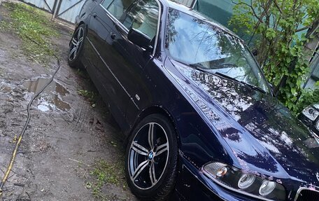 BMW 5 серия, 2000 год, 650 000 рублей, 3 фотография
