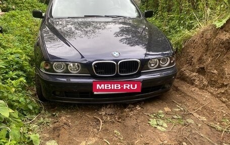 BMW 5 серия, 2000 год, 650 000 рублей, 1 фотография
