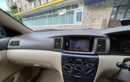 Toyota Corolla, 2003 год, 600 000 рублей, 3 фотография