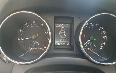 Skoda Yeti I рестайлинг, 2012 год, 1 030 000 рублей, 6 фотография